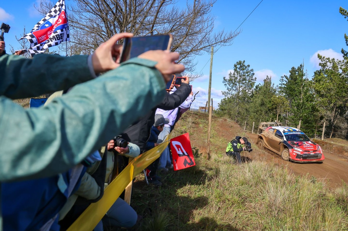 WRC | Rally Cile, PS10-12: allungo di Solberg, Ogier sale terzo