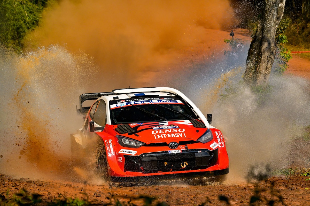 WRC | Sami Pajari e Marko Salminen fanno tripletta vincendo anche il Rally del Paraguay