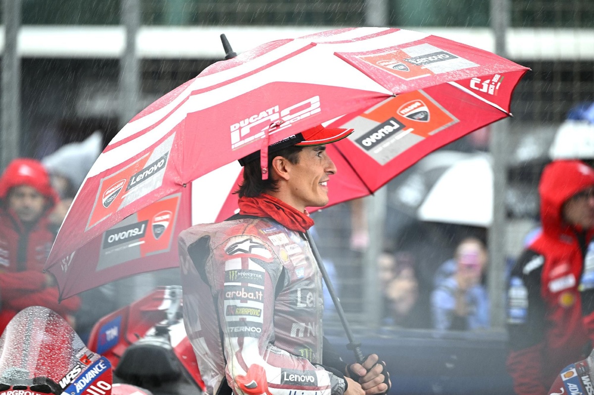 MotoGP | Tardozzi: "Era una grande opportunità per Marquez, ma la sicurezza viene prima di tutto"