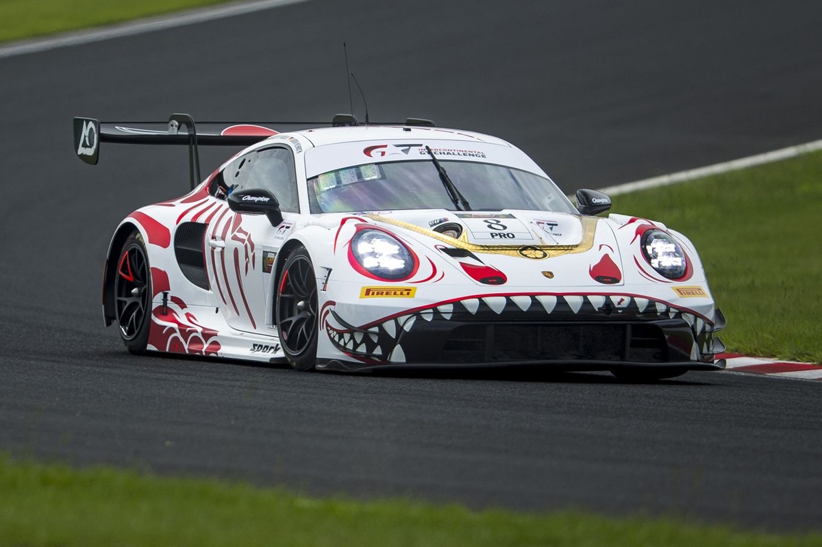 IGTC | La Porsche 'Bushi Rex' di AO-Absolute domina la 1000km di Suzuka