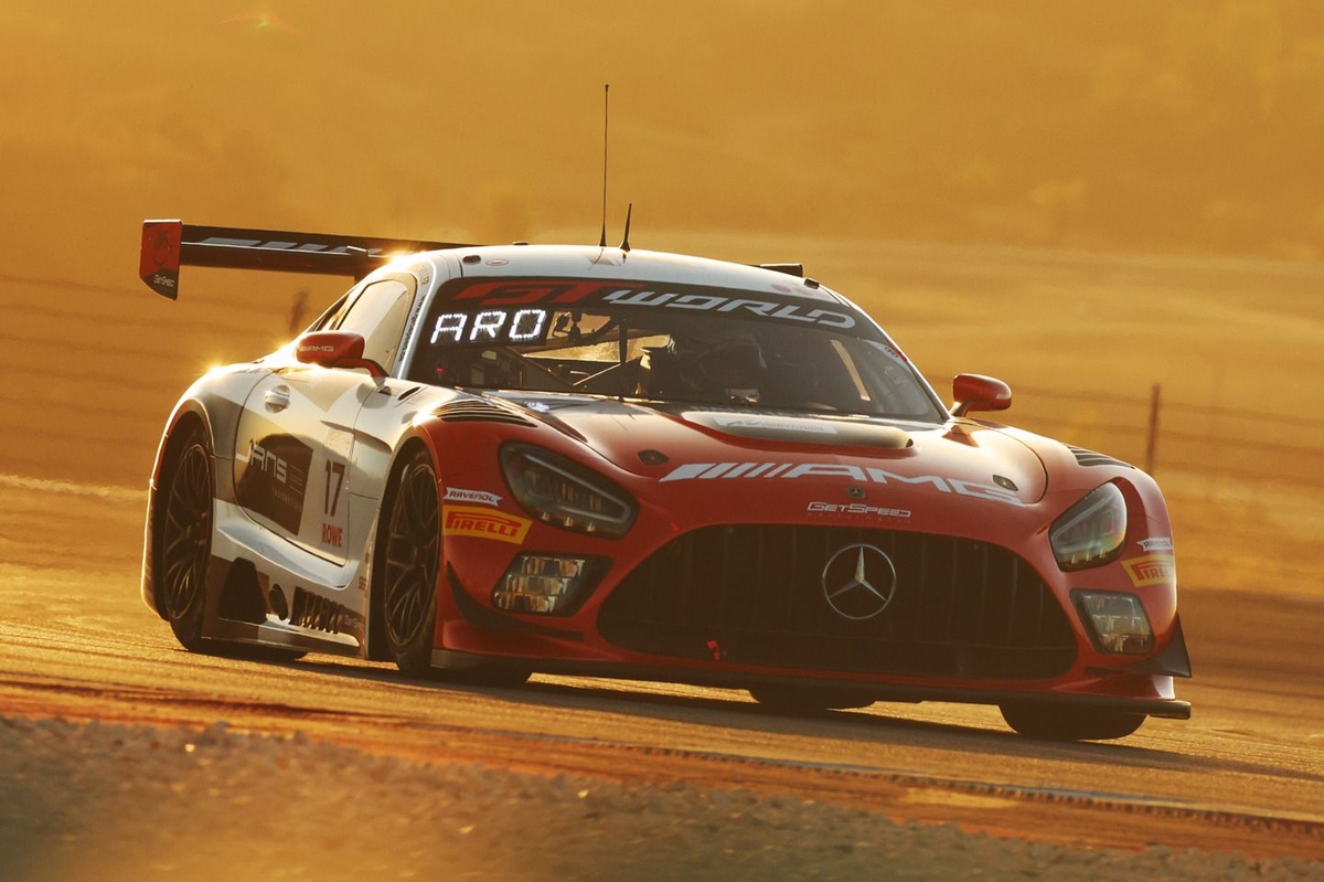 GT World | Mercedes-GetSpeed trionfa alla 3h di Portimão, Verstappen rimonta 9°, Rossi KO