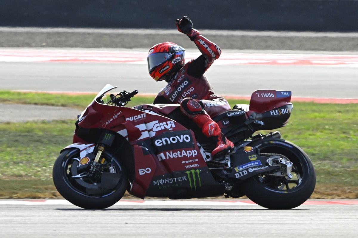 MotoGP | Marquez sfrutta i regali dell'Aprilia, ma se vince anche a Mandalika si fa durissima per Martin