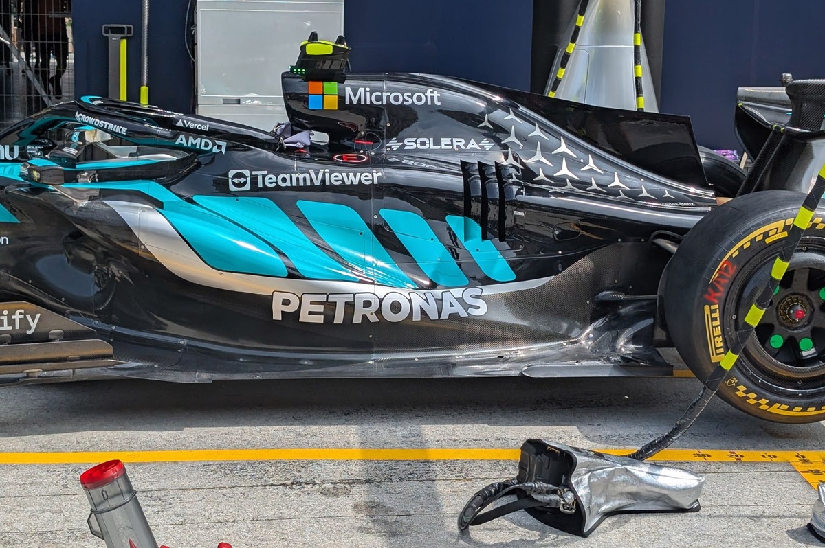 F1 | Mercedes cerca subito risposte: Antonelli con l'ultimo pacchetto, Russell con quello vecchio