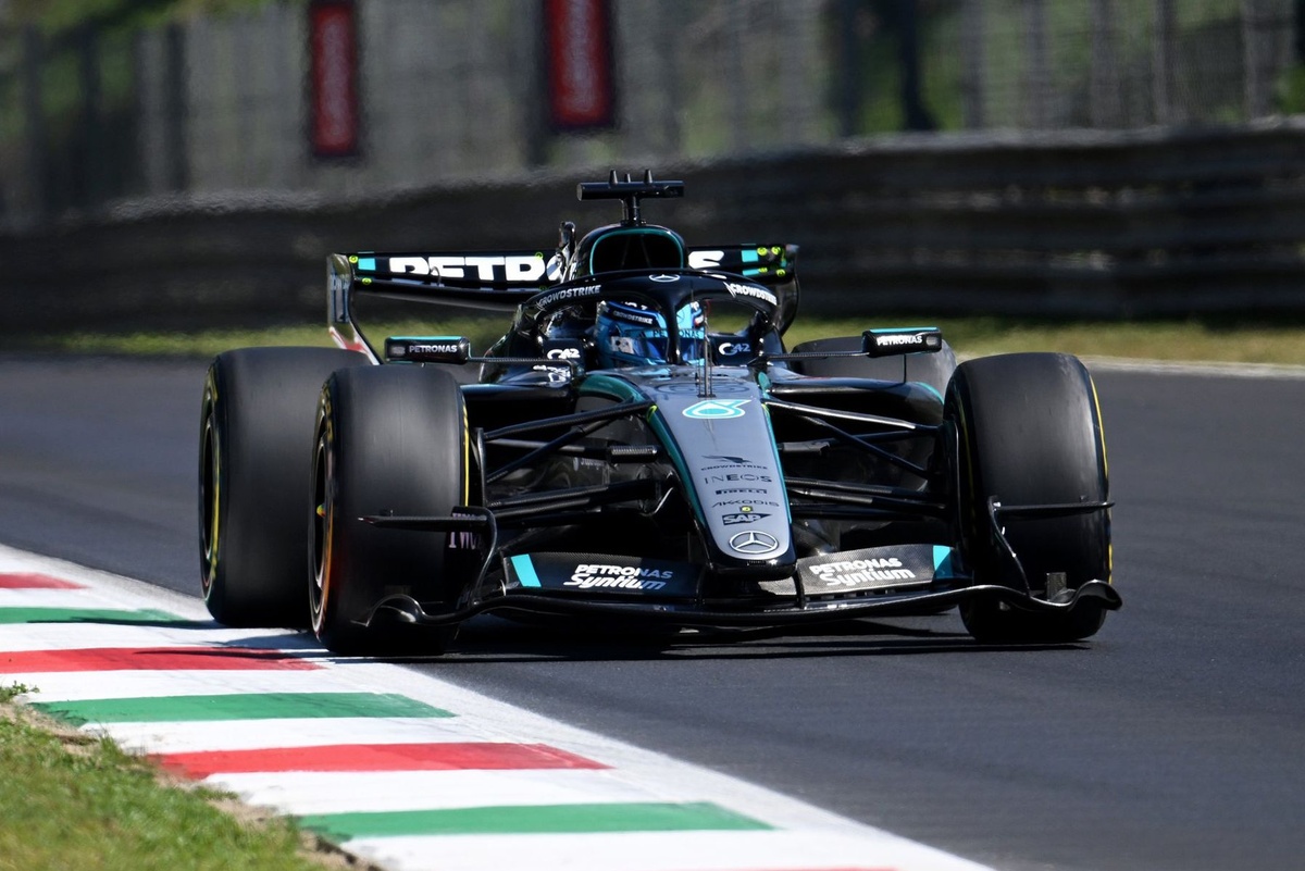 F1 | Monza, Libere 2: Russell si riprende la vetta, ma Leclerc è vicino. Kimi 3° studia per la gara