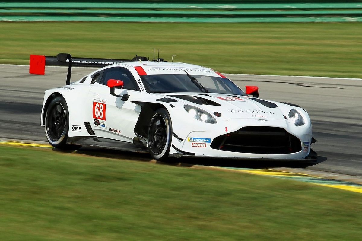 IMSA | Aston Martin sceglie Mattia Drudi per la Petit Le Mans con Car Blanche
