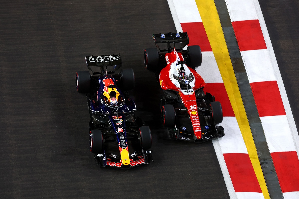 F1 | Leclerc non ha dubbi: "Ho fatto bene a non rischiare con Max, altrimenti saremmo finiti a muro"