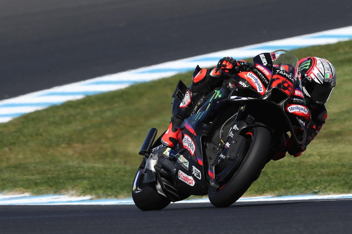 MotoGP | Phillip Island, Prove: Bezzecchi al top con quattro Aprilia nella top 5, Marquez si infila 3°