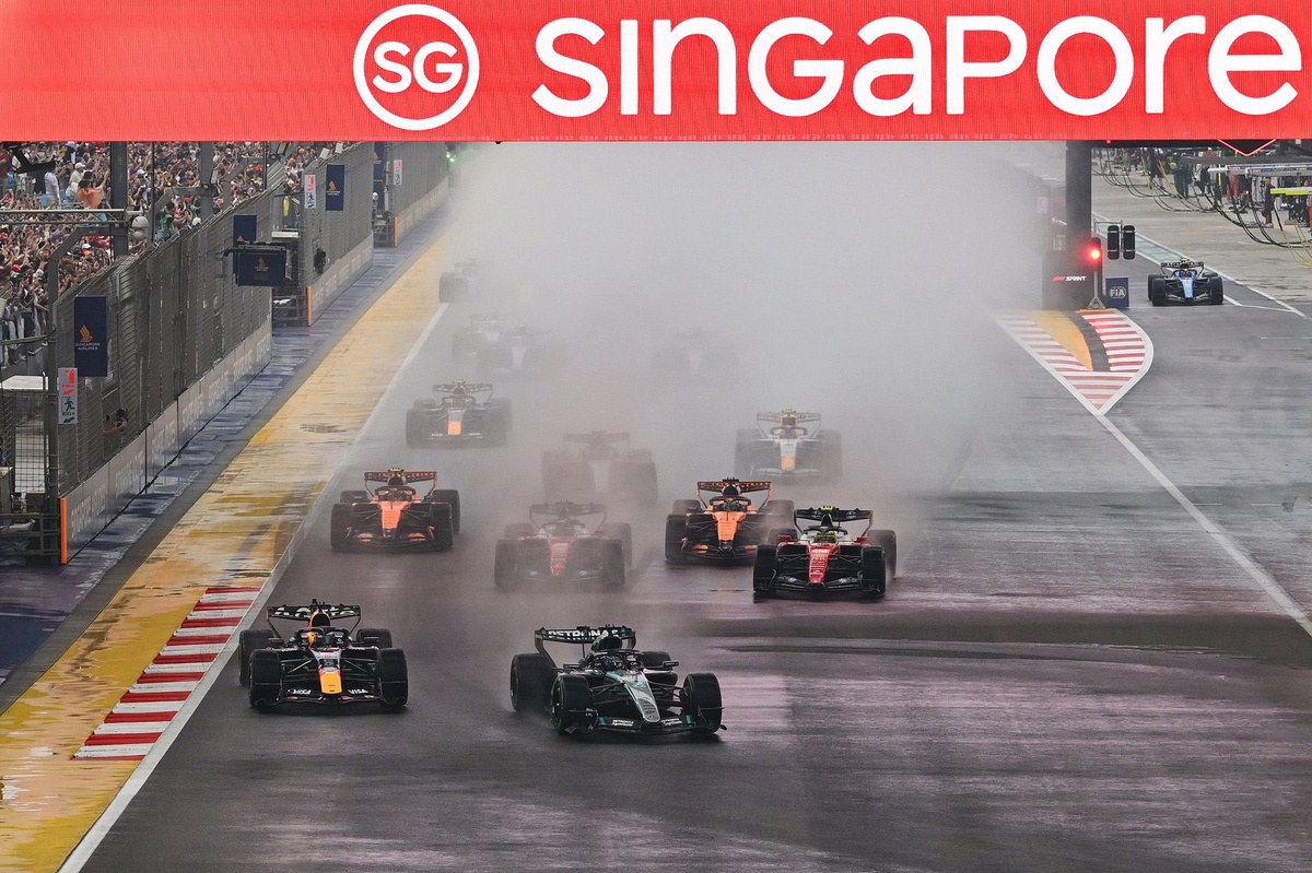 F1 | Singapore: posticipato l'inizio delle qualifiche dopo il ritardo della sprint per la pioggia