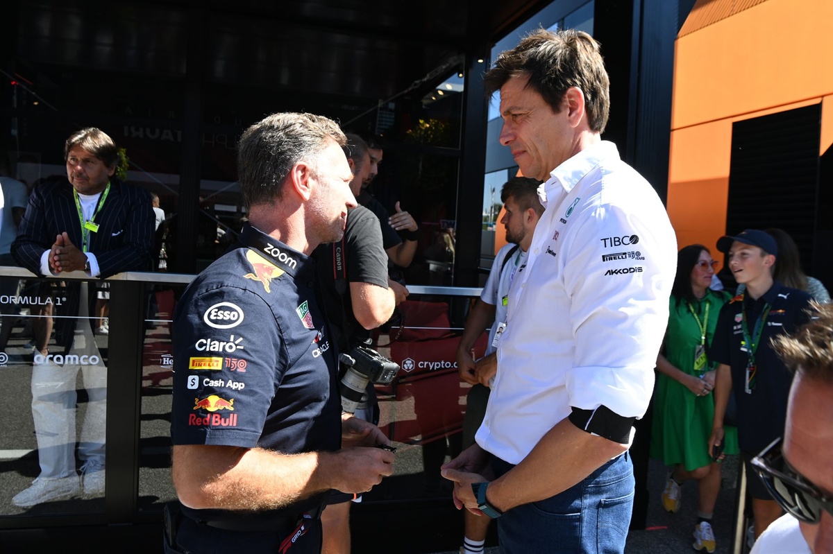 F1 | Perché Horner ha vietato il nome Mercedes mentre Red Bull costruiva il proprio motore