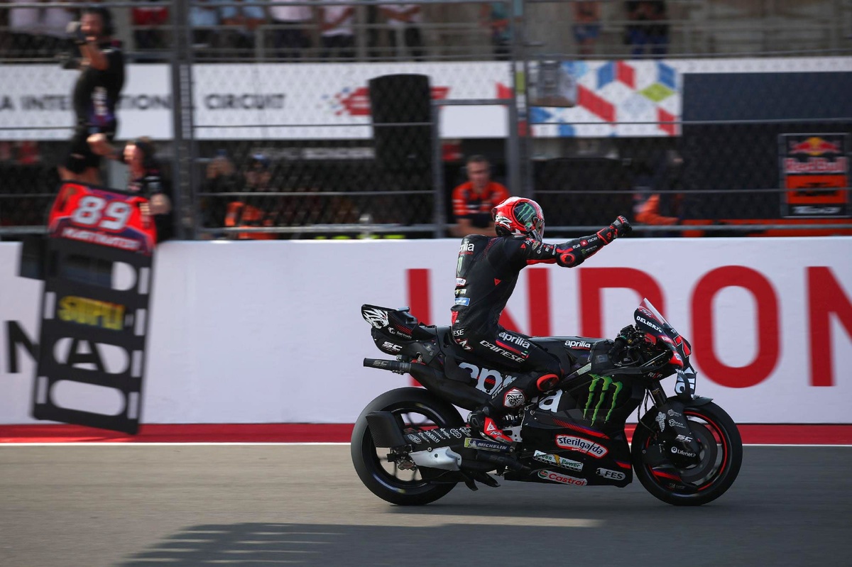MotoGP | Finalmente Bezzecchi rompe la maledizione, ma forse è tardi: sarà solo l'arbitro tra Martin e Marquez?