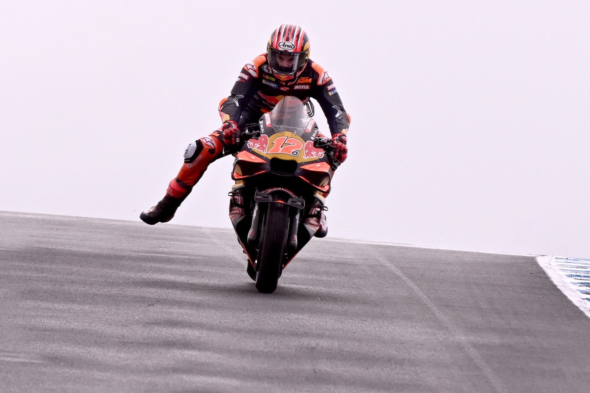 MotoGP | Vinales denuncia: "Se resto a casa non vengo pagato"