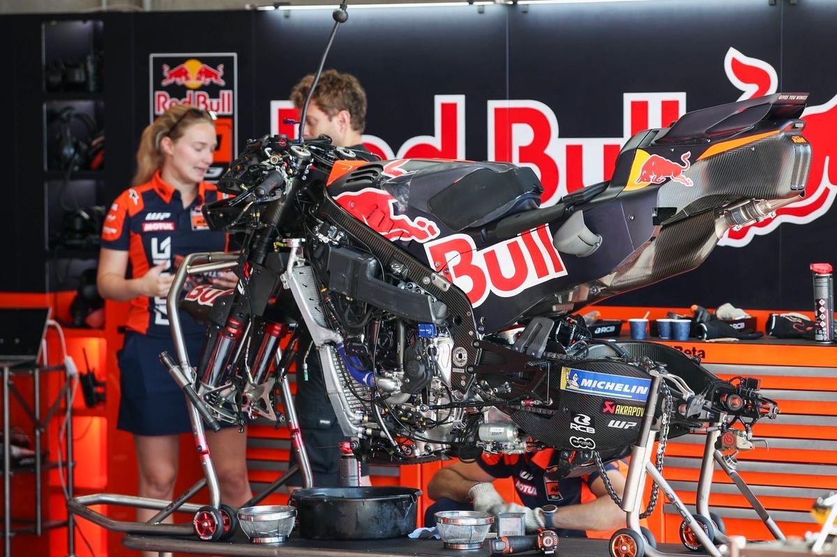 MotoGP | KTM "rivitalizza" i suoi motori dopo averli aperti in fabbrica