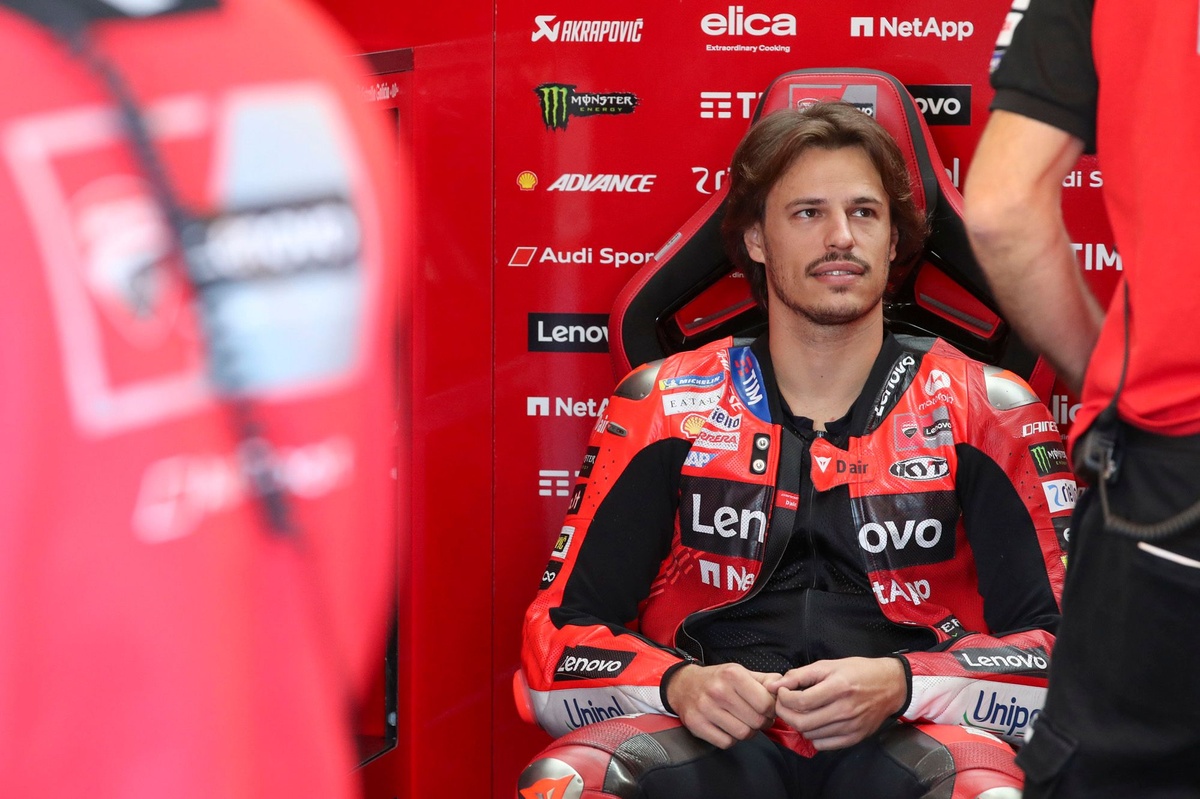 MotoGP | Pol Espargaró considera "ingiusto" l'eccesso di test di Bulega per il 2027: "Massacrerà tutti"