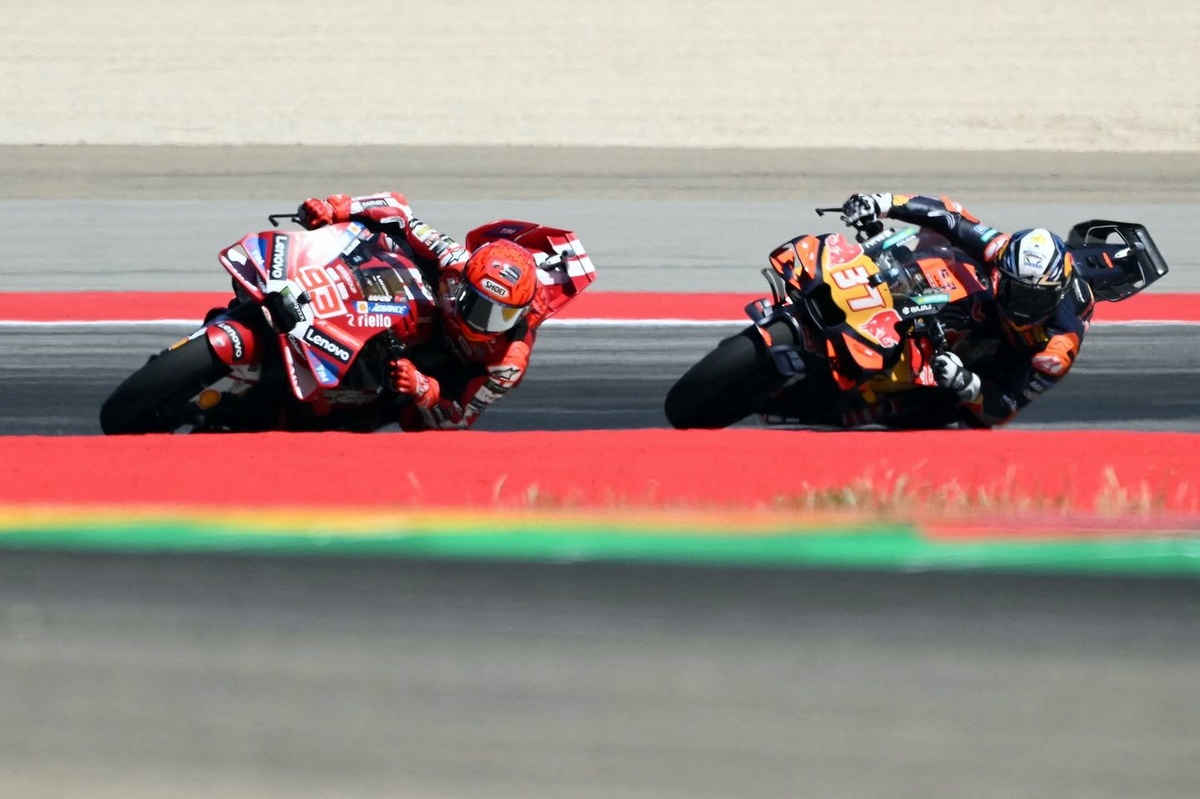 MotoGP | Marquez fa bottino pieno ad Aragon davanti ad un super Acosta, Bezzecchi ancora sul podio