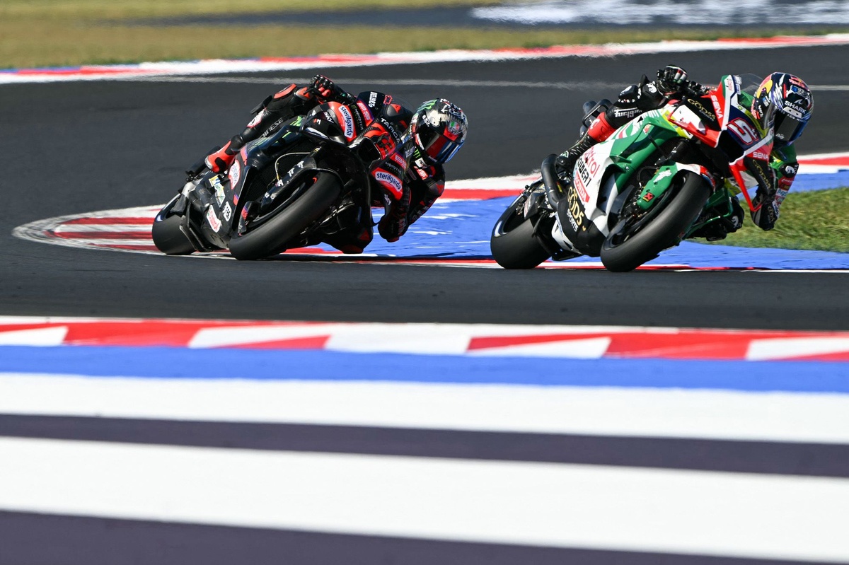 MotoGP | Zarco penalizzato per l'impeding a Bezzecchi in Q2: perderà tre posizioni in griglia