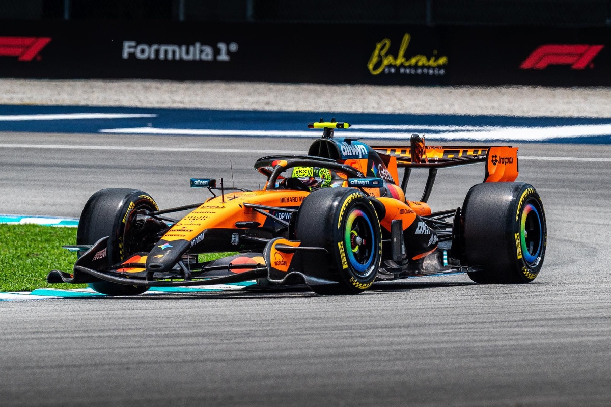 F1 | Stella: "La McLaren di Norris ha un problema di velocità massima, ma non è detto dipenda dalla PU"