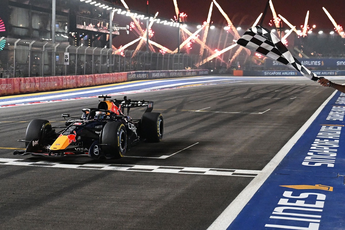 F1 | Red Bull, Mekies avverte: "Possiamo vincere ovunque, ma gli altri continueranno a sviluppare"