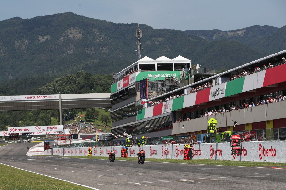 MotoGP | Al Mugello "non si dorme" per altri cinque anni: c'è la firma del rinnovo fino al 2031