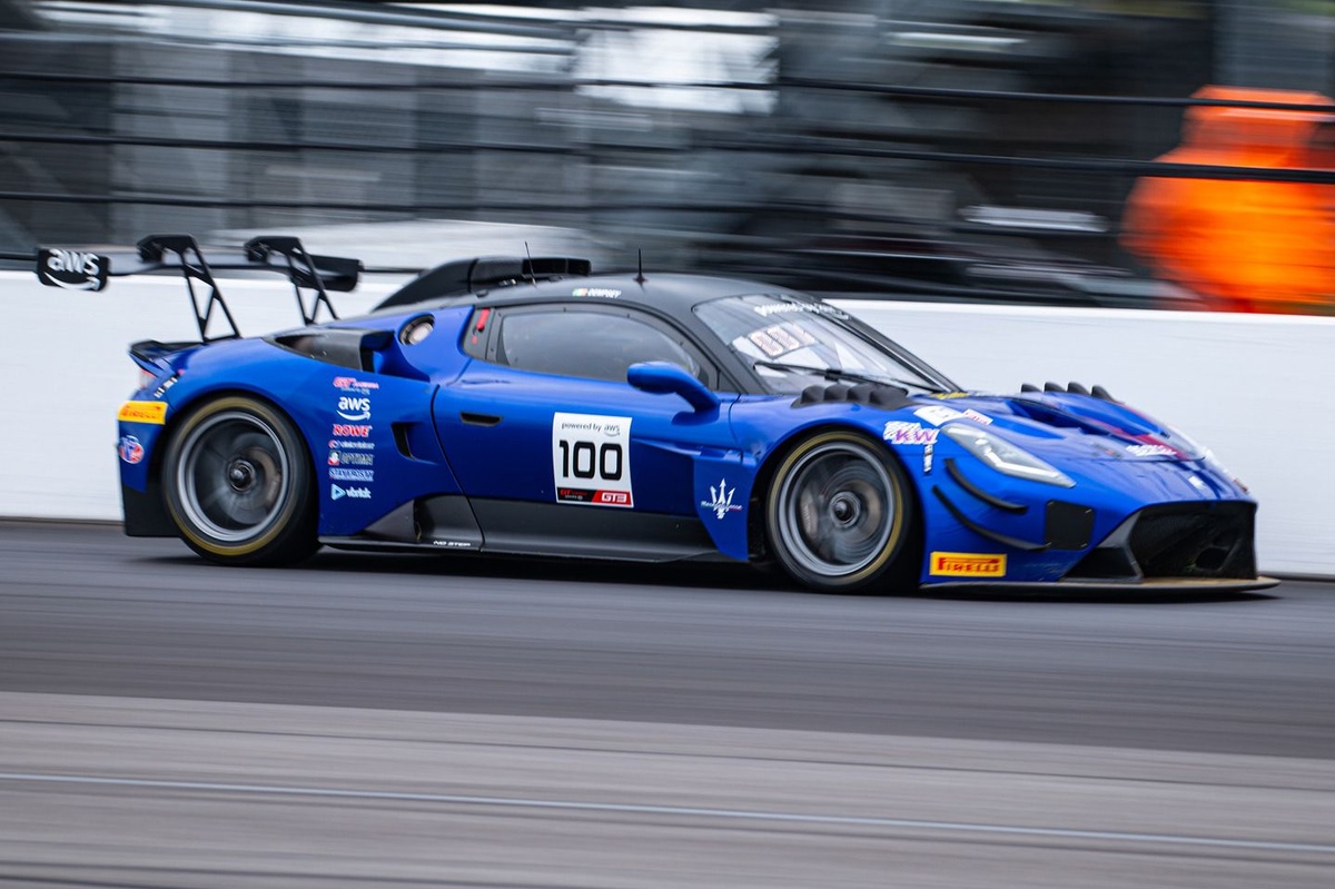 La Maserati GT2 debutta in America con Risi Competizione e vince subito ad Indianapolis