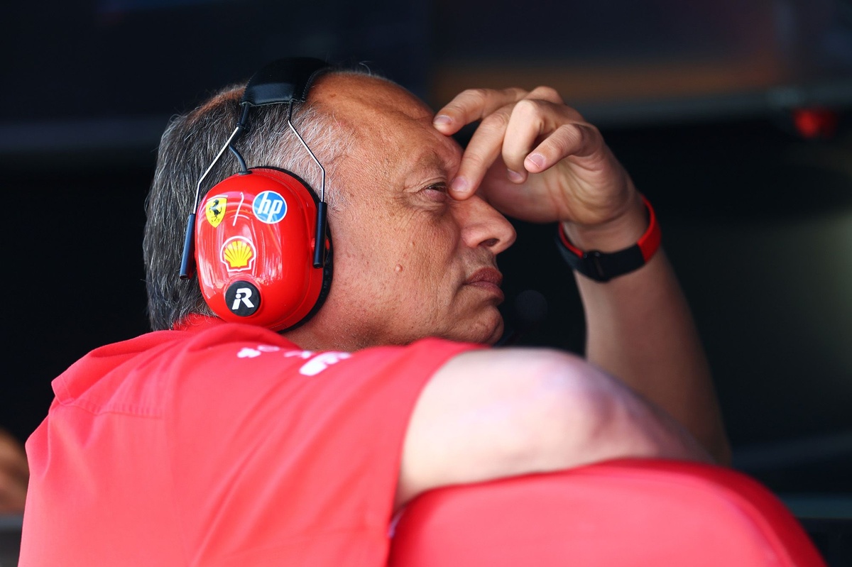 F1 | Vasseur: "La pole era l'obiettvo, ma Hamilton ha perso un decimo e mezzo in curva 1"