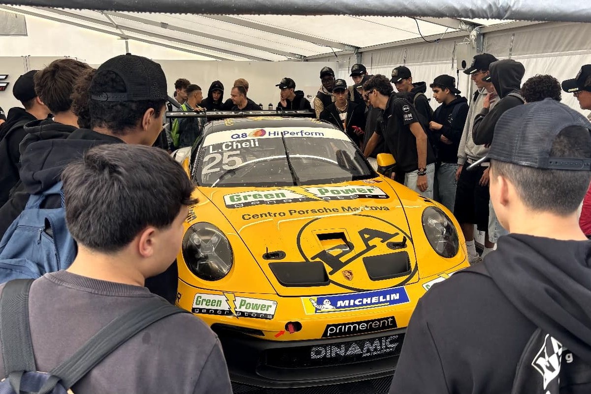 Carrera Cup Italia | Misano: Cheli e il “sorpasso” al bullismo