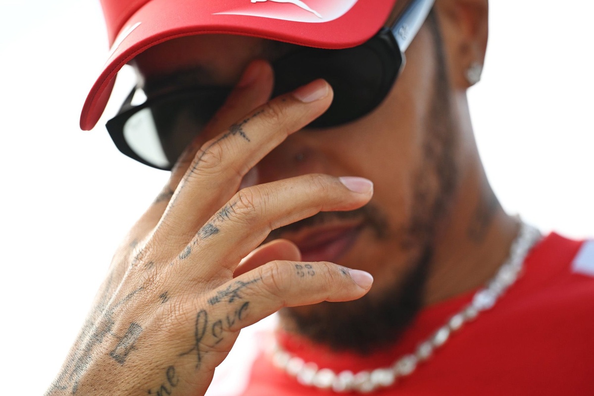 F1 | Hamilton duro: "Non ha funzionato niente? Succede continuamente, ormai ci sono abituato"