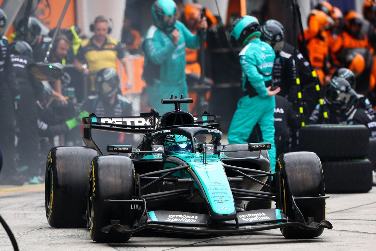 F1 | Antonelli vede il titolo, Russell si ferma: Sepang lascia due grane da risolvere alla Mercedes