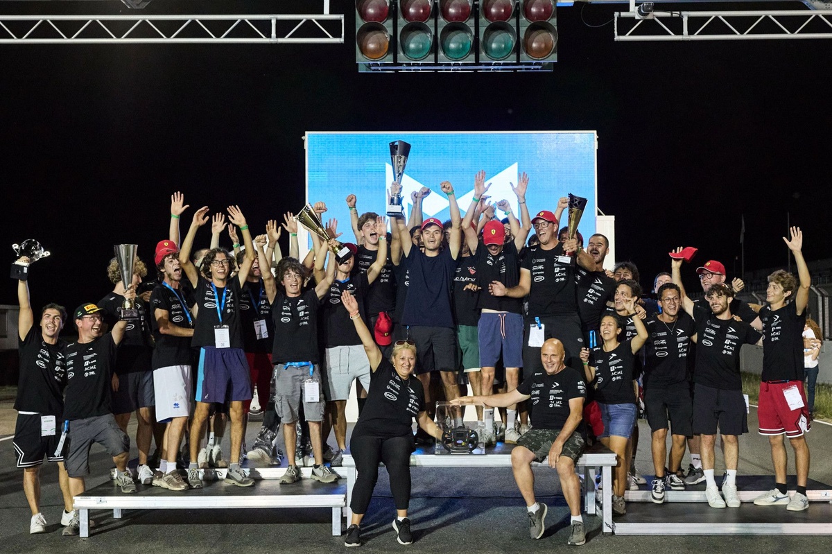 Formula SAE 2026: Padova trionfa nelle vetture a combustione, Graz si impone tra le elettriche