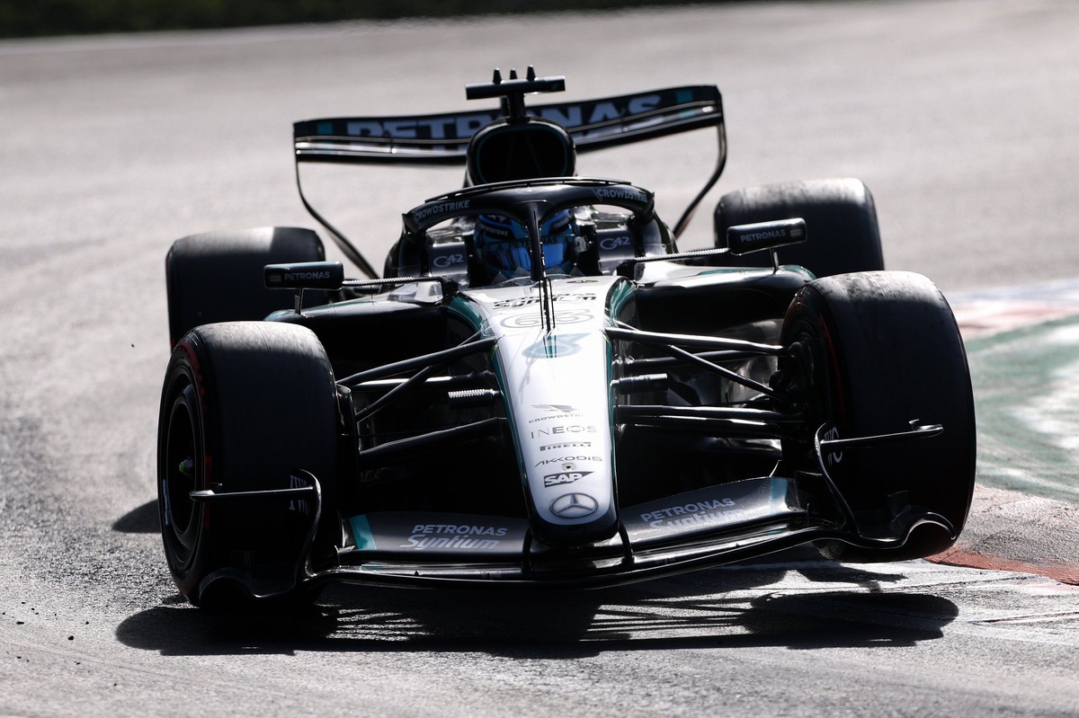 F1 | Mercedes: Russell voleva fare la pole solo con la scia, perché ha scelto una W17 da gara