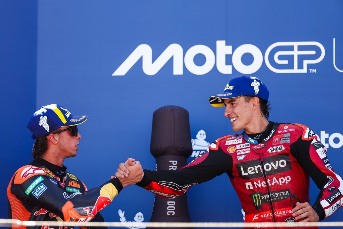 MotoGP | Marquez su Acosta: "Ci sono cambi generazionali che non si possono fermare"
