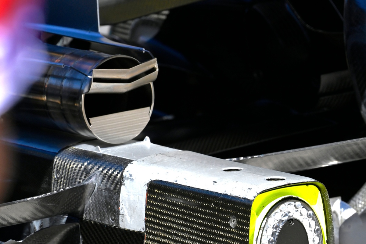 F1 | Mercedes lavora sul soffiaggio dello scarico, ma con un concetto diverso da Ferrari