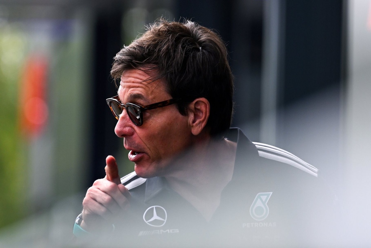 F1 | Wolff: "Mercedes indietro negli sviluppi, ma abbiamo del potenziale da sbloccare"