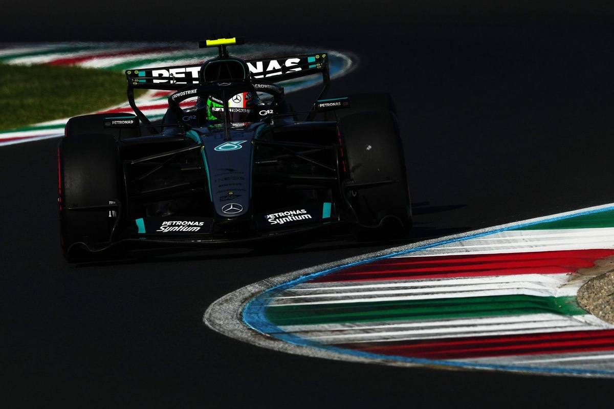 F1 | Mercedes detta il passo a Monza: Russell punta alla pole, Antonelli studia la rimonta