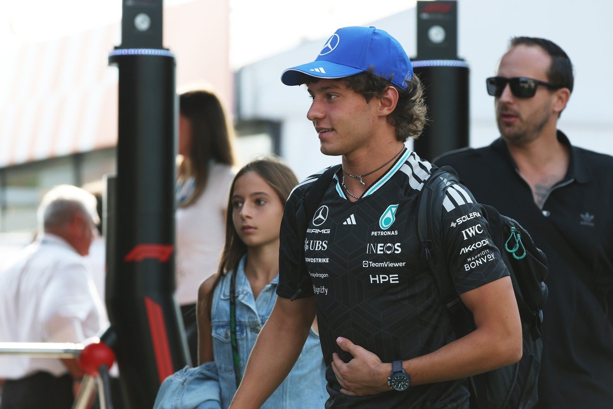 F1 | Antonelli: “Guardo ogni giorno le foto del podio, ma non ho ancora realizzato Monza”