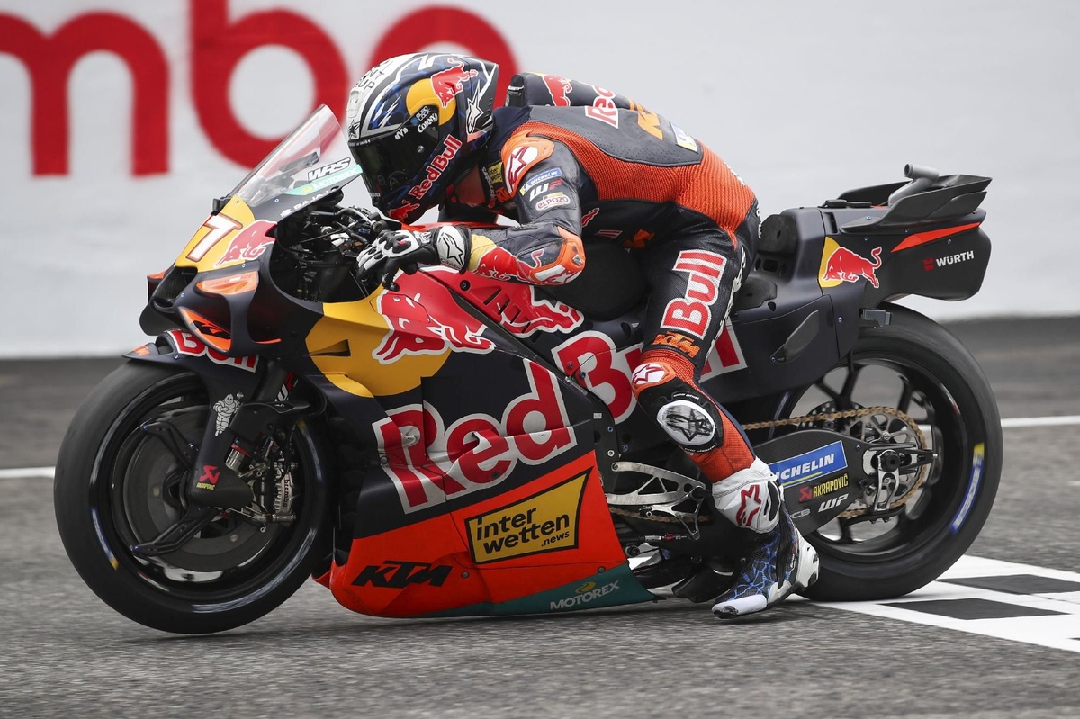 MotoGP | Vietate le prove di partenza in corsia box nel 2027, concesse solo in pista