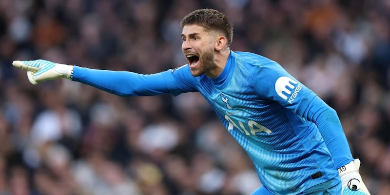 La Juve e i dubbi su Dibu Martinez, la trattativa si blocca. Ecco perché Vicario ora è sempre più vicino