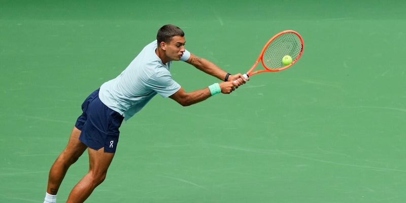 US Open, Cobolli/Bencic avanzano nel doppio misto: sconfitti Zverev/Townsend