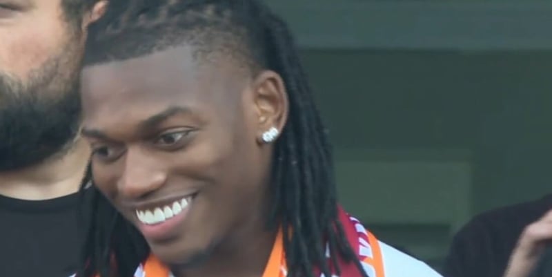 Leao è arrivato in Turchia: "Con Osimhen faremo grandi cose per il Galatasaray"