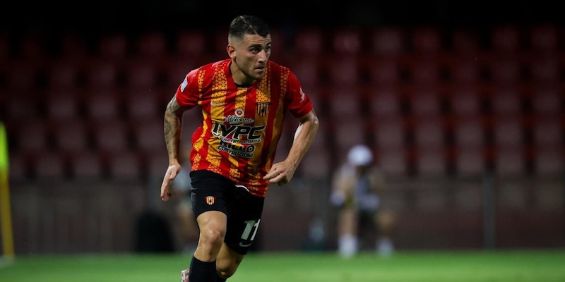 Dove vedere Benevento-Sudtirol in tv? Dazn o Prime Video, orario