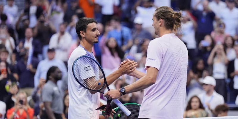 Sonego sfiora l'impresa: Zverev rimonta e vince al quinto set