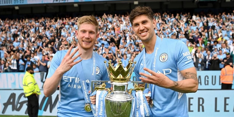 De Bruyne, Stones e Akanji: che rimpatriata per Inter-Napoli!
