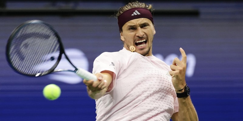 Zverev spettatore a tarda notte: "Ho perso ore di sonno..."