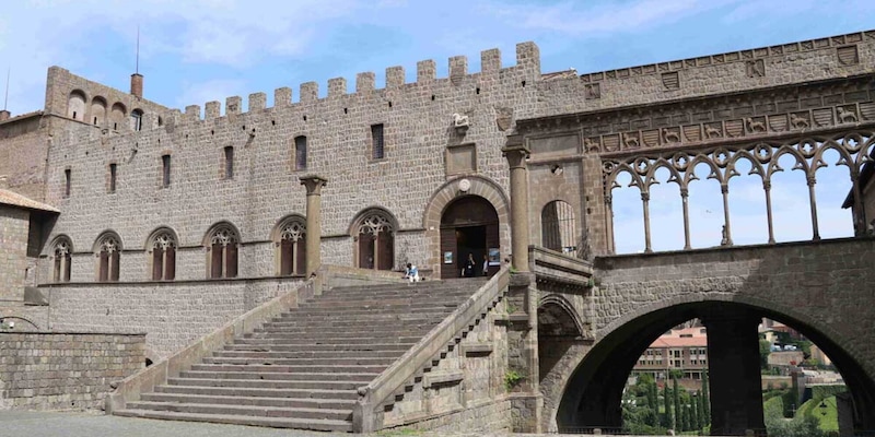 Ficus al Massimo debutta a Viterbo nelle Scuderie del Palazzo dei Papi nell'ambito di Viterbo Open Mall