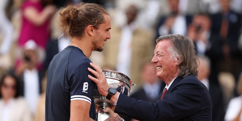 Panatta dà ragione a Bertolucci: "Il tennis deve riflettere. Giocare a certi orari..."