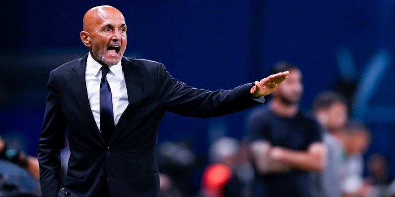 Tifosi della Juve contro Spalletti sui social: "Conte è libero". Ma Carnevali frena