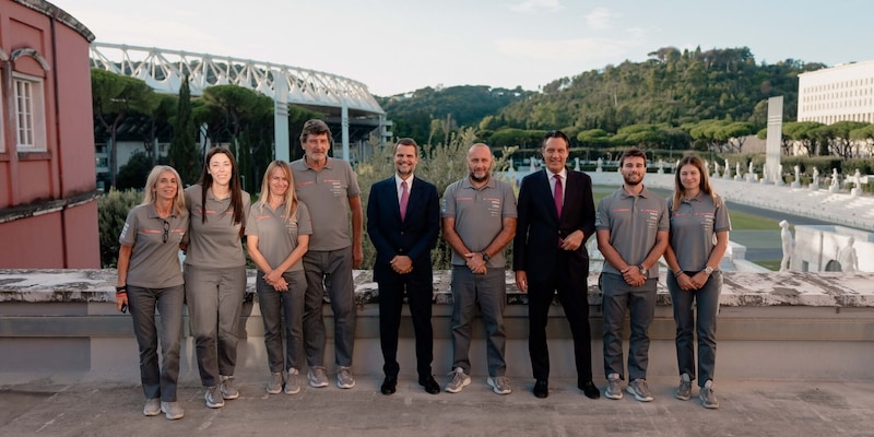 Sport e Salute accoglie Luna Rossa: la rotta verso Napoli parte da Roma