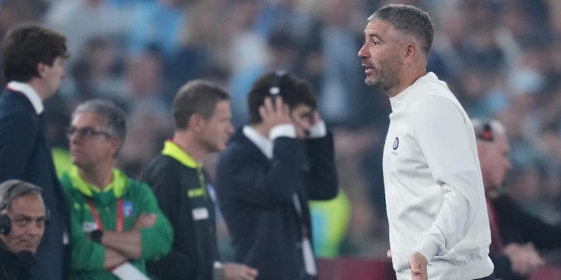 Il giudice sportivo squalifica Kolarov per due giornate: salta Roma-Inter