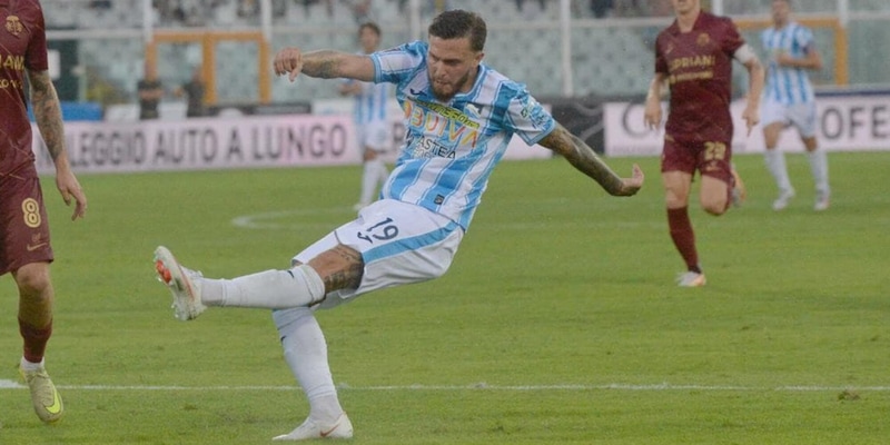 Dove vedere Pescara-Gubbio in tv? Sky o Dazn, orario