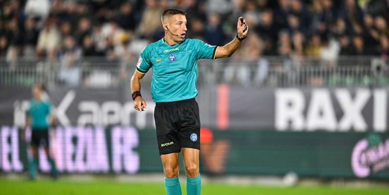 Gli arbitri della quinta giornata di Serie A: Massa dirige Roma-Inter, scelto Doveri per Fiorentina-Napoli