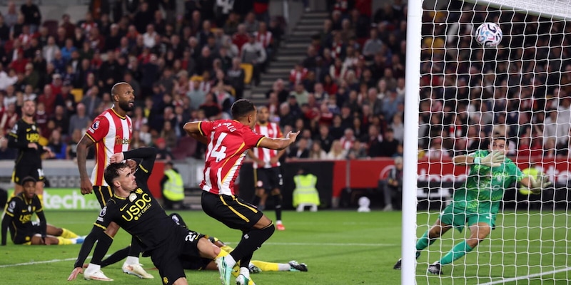 Il Chelsea crolla sotto i colpi del Brentford: Maresca sconfitto 3-0